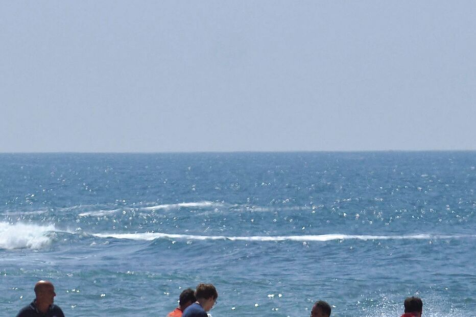 praia, morte, tragédia, avô, neta, afogamento, nazaré