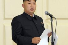 Coreia do Norte, aniversário, Kim Jong-un, homenagem, pai, avô, regime, fundação, Partido dos Trabalhadores, líder