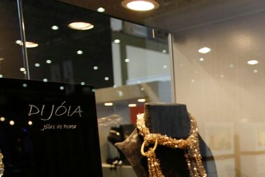 Feira com menos jóias 