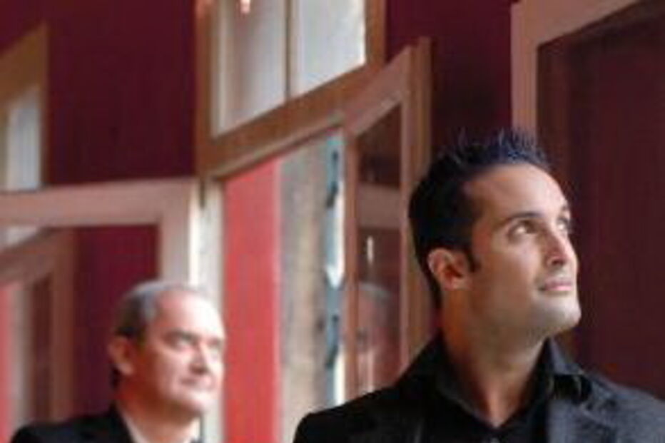 Ala dos Namorados, música, actuação, Lisboa, concerto, álbum, banda, grupo, Nuno Guerreiro, Zé Nabo, João Gil, Alexandre Frazão, Manuel Paulo Loucos de Lisboa, DVD, Solta-se o beijo