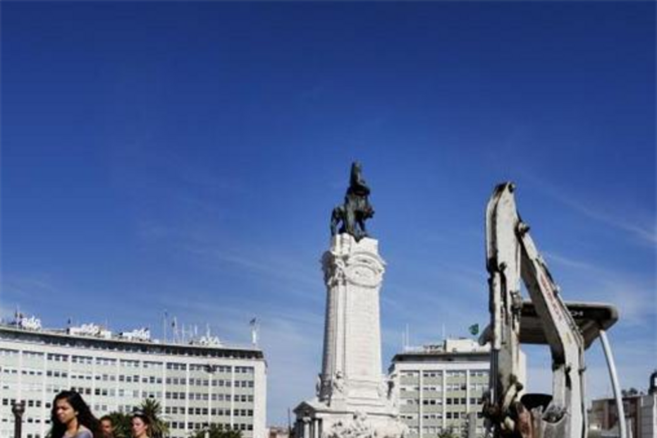 rotunda do marquê, avenida da liberdade, trânito condicionado, CML