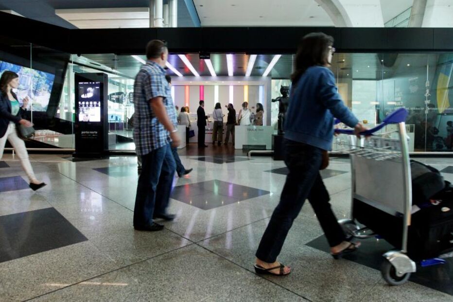 aeroporto, porto, sá carneiro, privatização, ana, jp