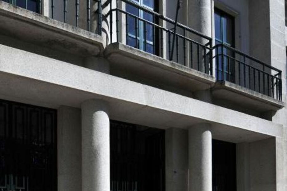 falsa, médica, julgamento, burla