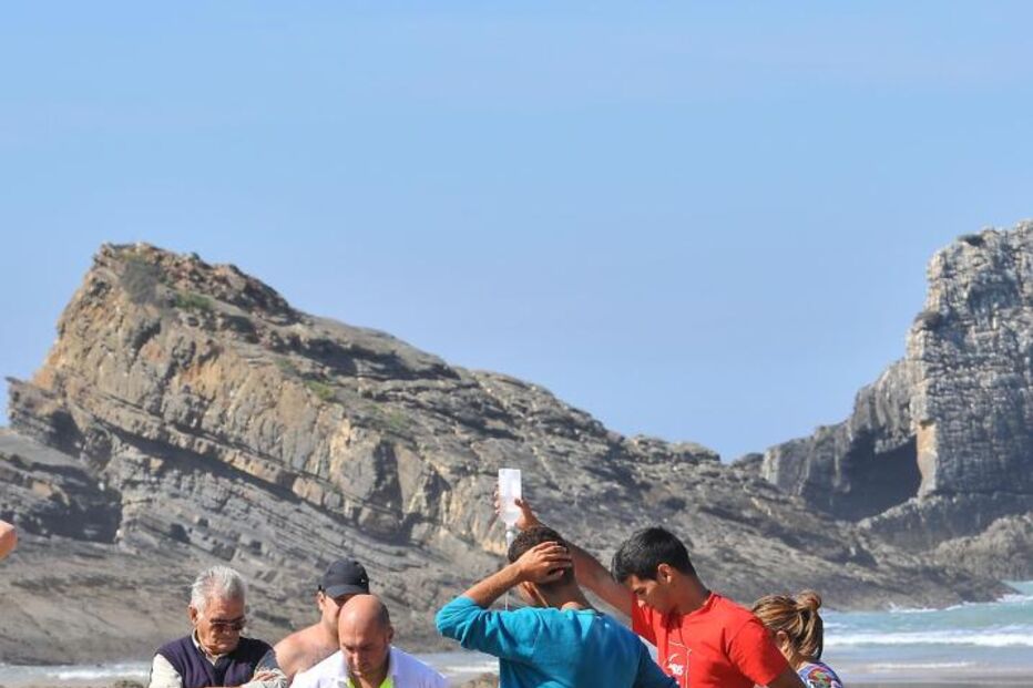 ZAMBUJEIRA DO MAR, PRAIA, IRMÃOS, AFOGAMENTO, INEM