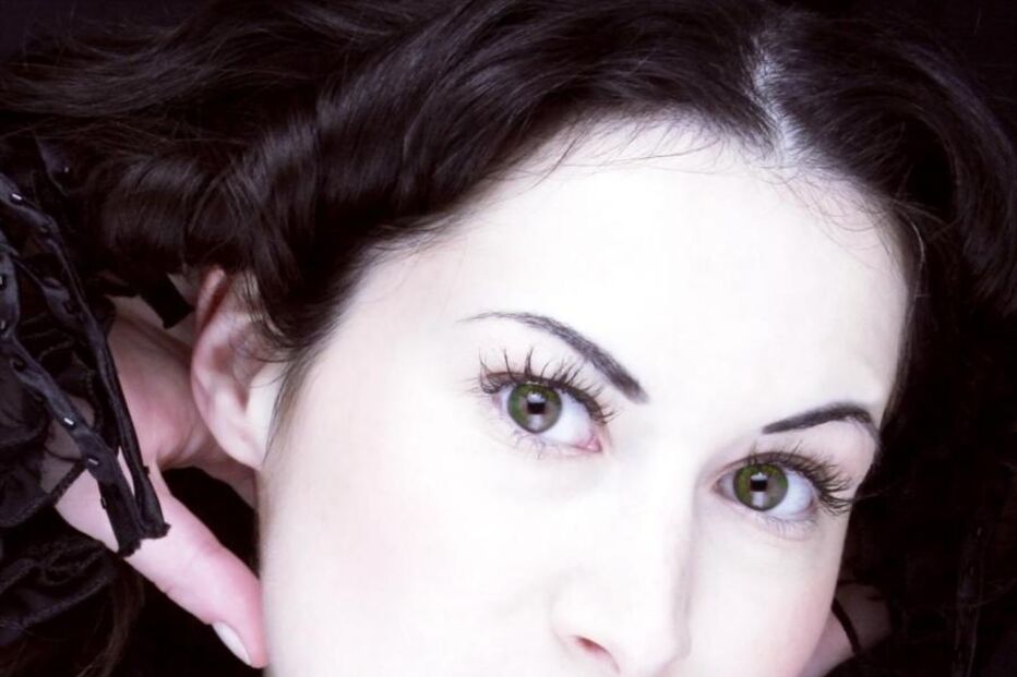 Cultura, Artes Plásticas, Cristina Basílio, 'Auschwitz', Sociedade Guilherme Cossoul, Holocausto nazi