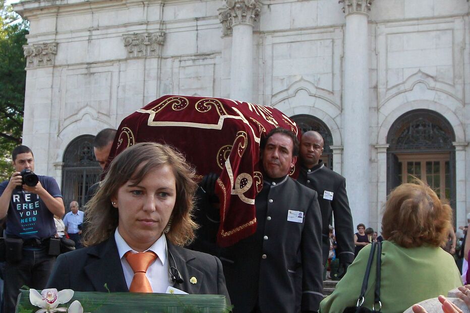 MARGARIDA MARANTE, FUNERAL, BASÍLICA, ESTRELA, LISBOA, PALMAS