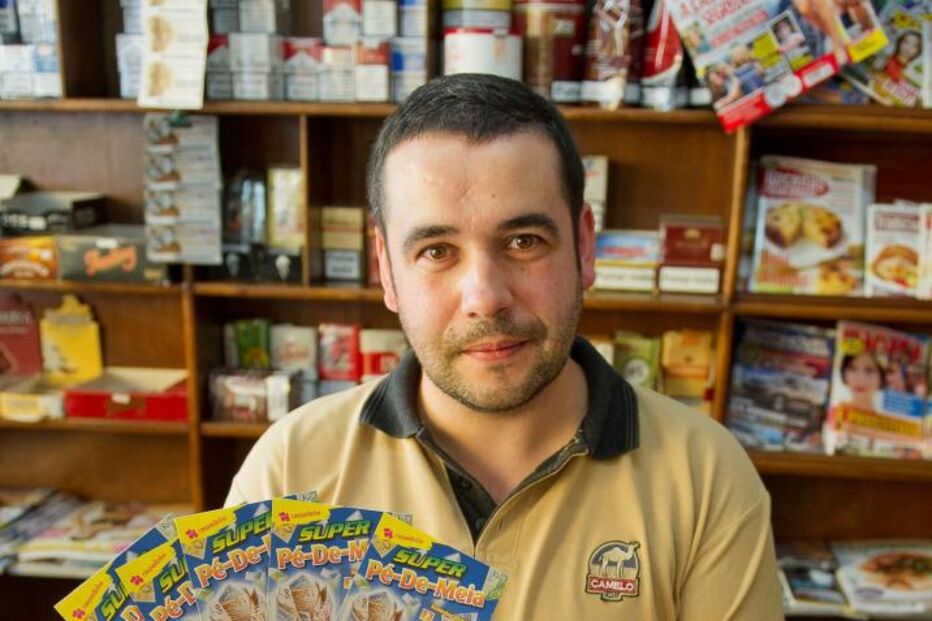 Dispara a venda de raspadinhas 