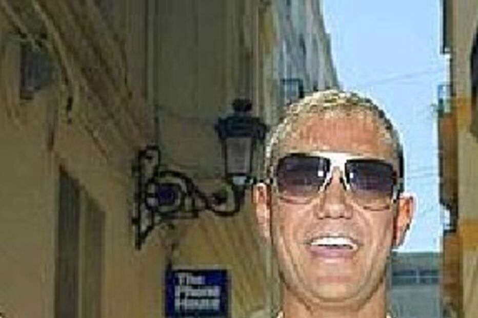 Nacho Vidal, porno, China