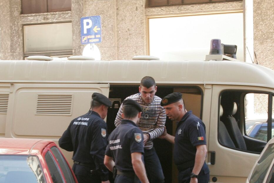 PJ, DETENÇÃO, EVADIDO, PAÇOS DE FERREIRA