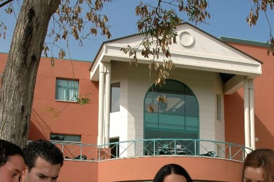 Primeiro Emprego, Turismo, Les Roches, mudar, curso