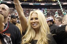 Obama tem vantagem esmagadora entre os artistas