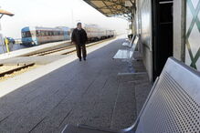 cp, comboios, transportes, maquinistas, revisores, greve