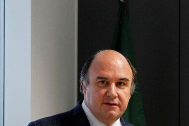 VALE E AZEVEDO, PRISÃO, CARREGUEIRA