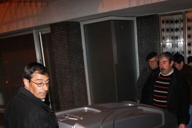 Executada com arma semiautomática 