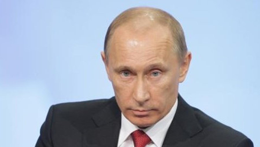 O presidente da Rússia, Vladimir Putin, terá sofrido uma lesão na coluna