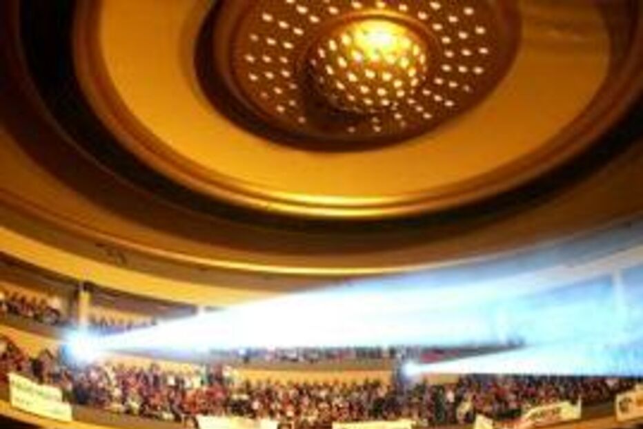 coliseu, porto, rua passos manuel, concertos, espectáculos, monumento, interesse público