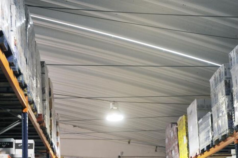 ROUBO, FURTO, ARMAZÉNS, FARO