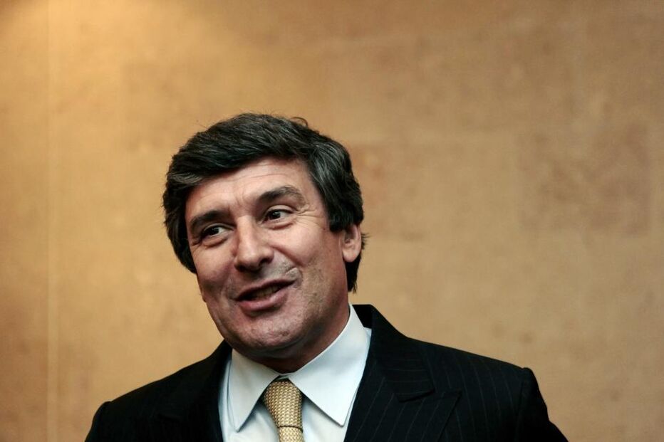 altri, lucros, CMVM, aumentos