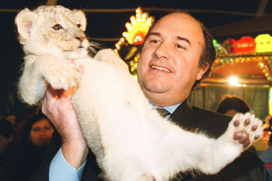 Vale e Azevedo: Uma vida de dribles   