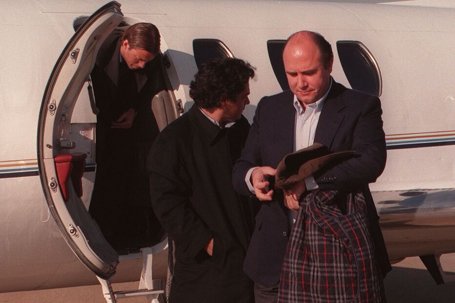 Vale e Azevedo: Uma vida de dribles   