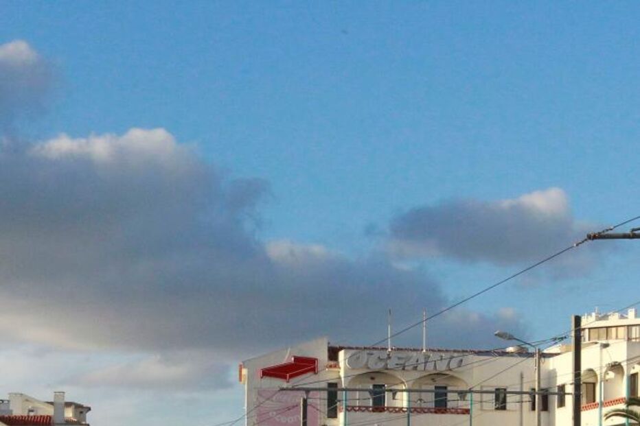 PRAIA DAS MAÇÃS, BEBÉ, ADVOGADA, HOSPITAL