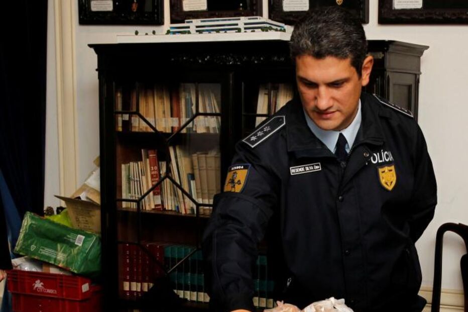DROGA, GRANDE LISBOA, APREENSÃO, PSP