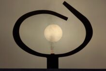 Recorde a obra moderna de Niemeyer pelo Mundo