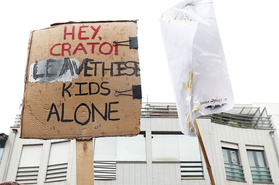 PORTO, ALUNOS, PROTESTOS, EDUCAÇÃO