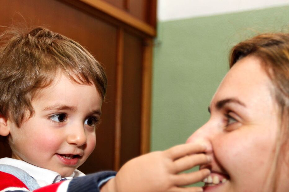 RODRIGO, MÃO BIÓNICA, PRÓTESE, TAMPINHAS, AJUDA, ESPOSENDE
