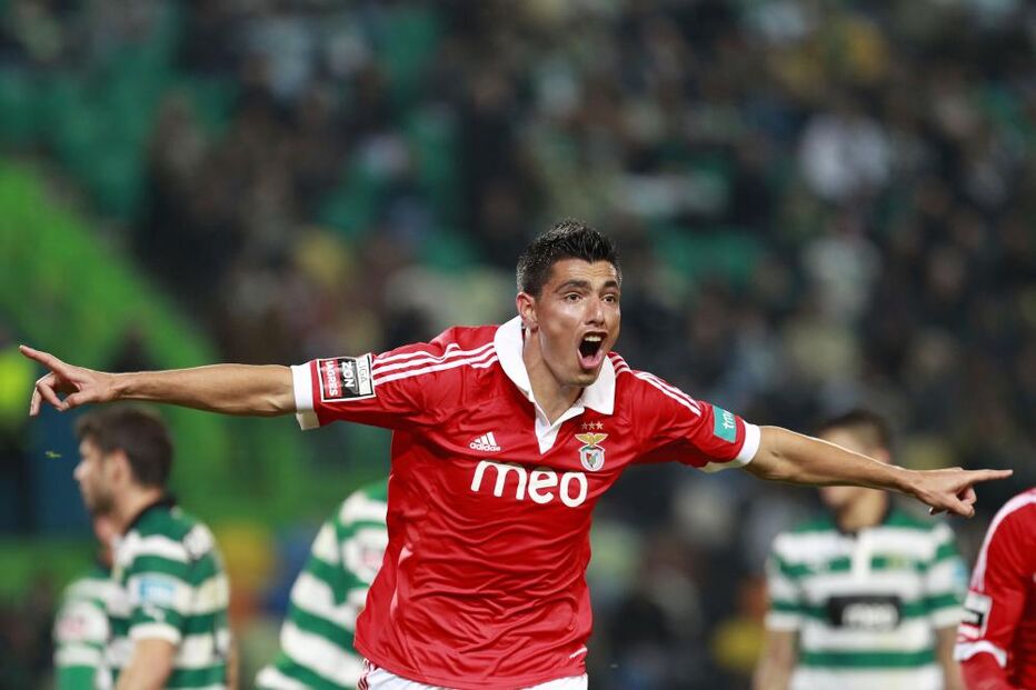 Sorte 'vermelha' enche Alvalade