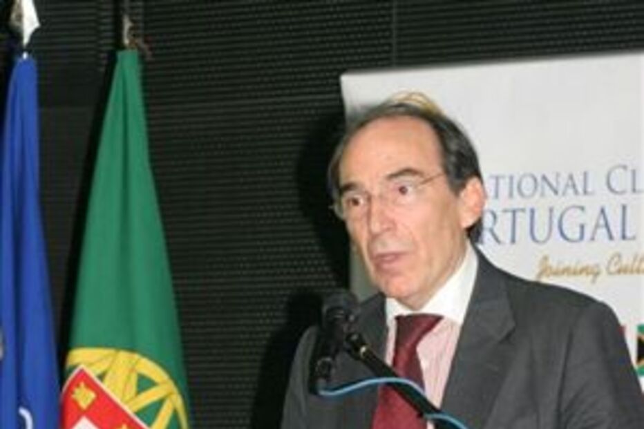 artur baptista da silva, burlão, burla, sic notícias, onu, expresso, nicolau santos
