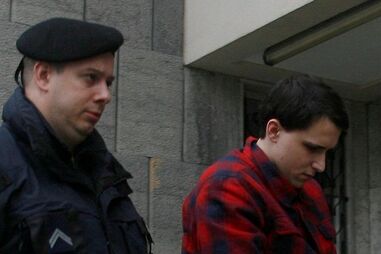 Preso 17 anos por matar o pai 