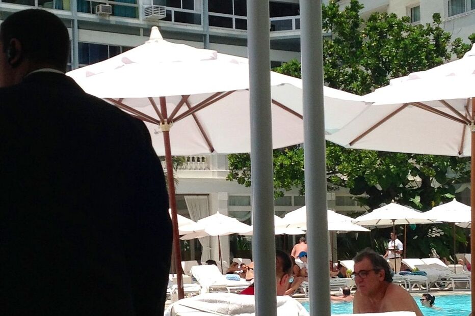 Relvas, Dias Loureiro e Arnaut de férias no Brasil