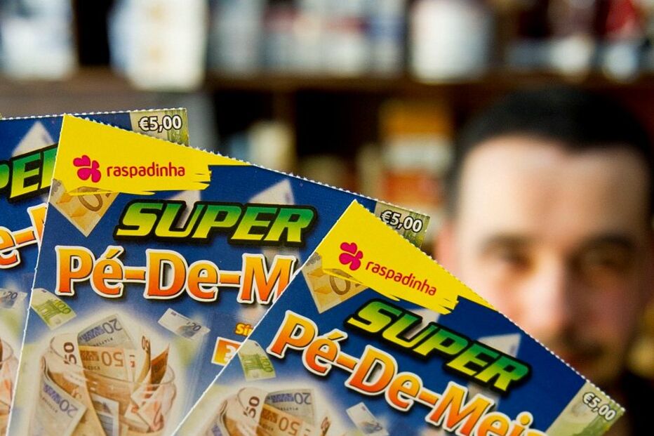 RASPADINHA, JOGO, SORTE