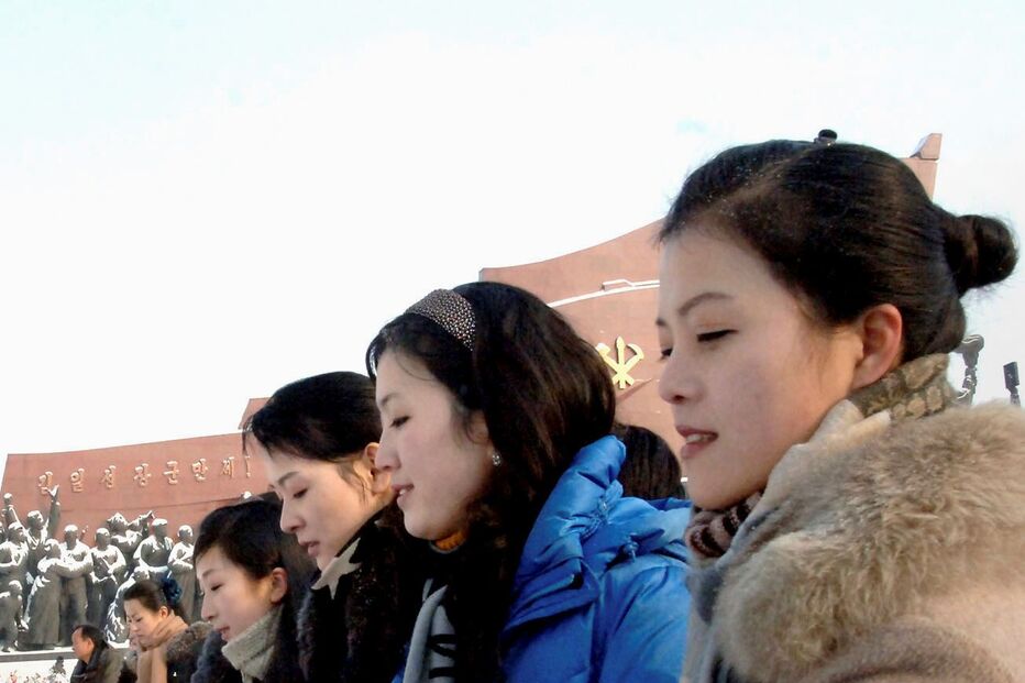 coreia do norte, seios, avantajados, norte-coreanas, discriminadas, tamanho, peitos, seios grandes