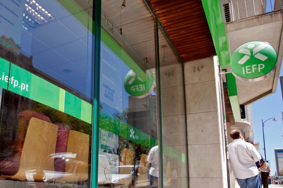 Ensino, IEFP, Concurso, Fraude