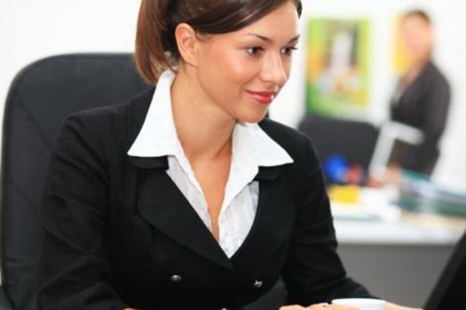 inquérito, mulheres, portuguesas, ordenado, pão, família, trabalho, desemprego, precaridade, doméstica, casa