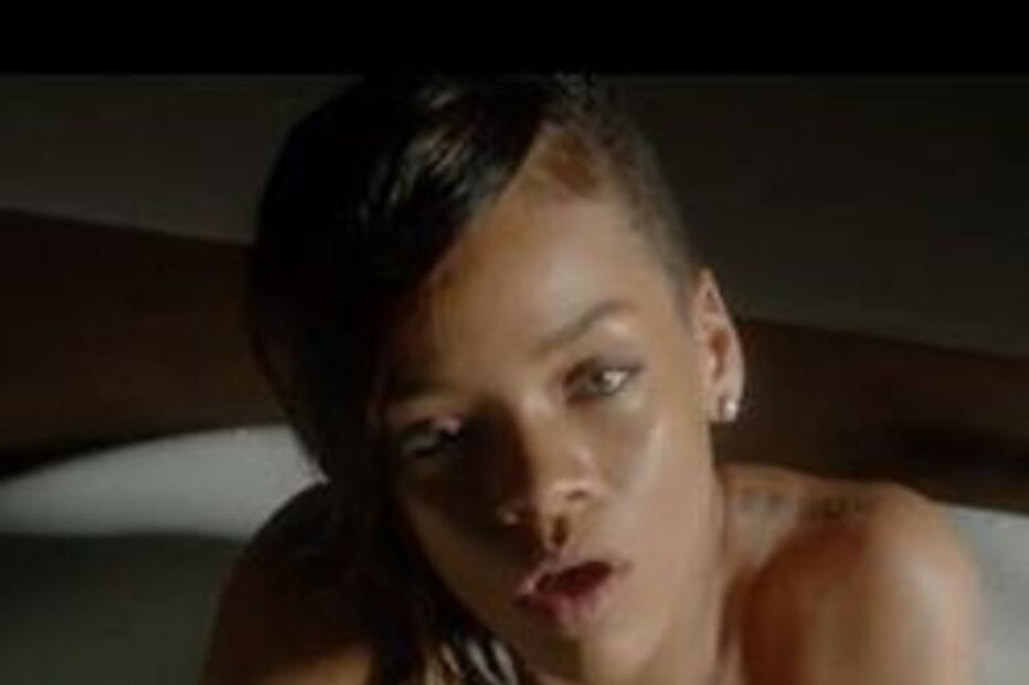 rihanna, stay, nudez, teledisco, videoclip