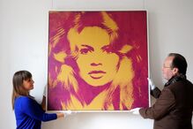 Warhol lidera vendas em leilões