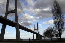 Quinze anos de uma grande obra marcada pela polémica