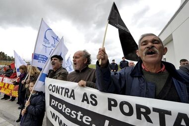 hospitais, lamego, saúde, protestos, médicos, paulo macedo, ministro, hospital de proximidade