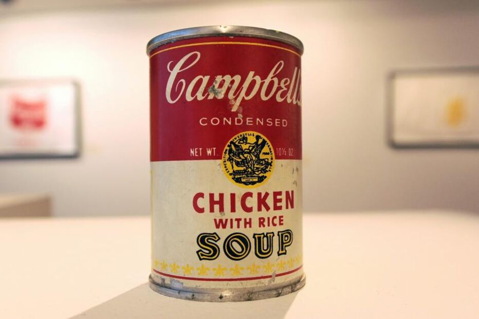 Warhol lidera vendas em leilões