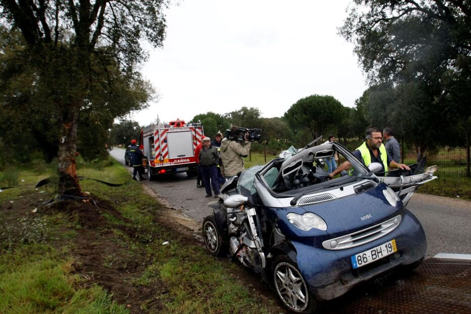 MORTE, ACIDENTE, DESPISTE, COLISÃO, ÓBITO, MONTIJO