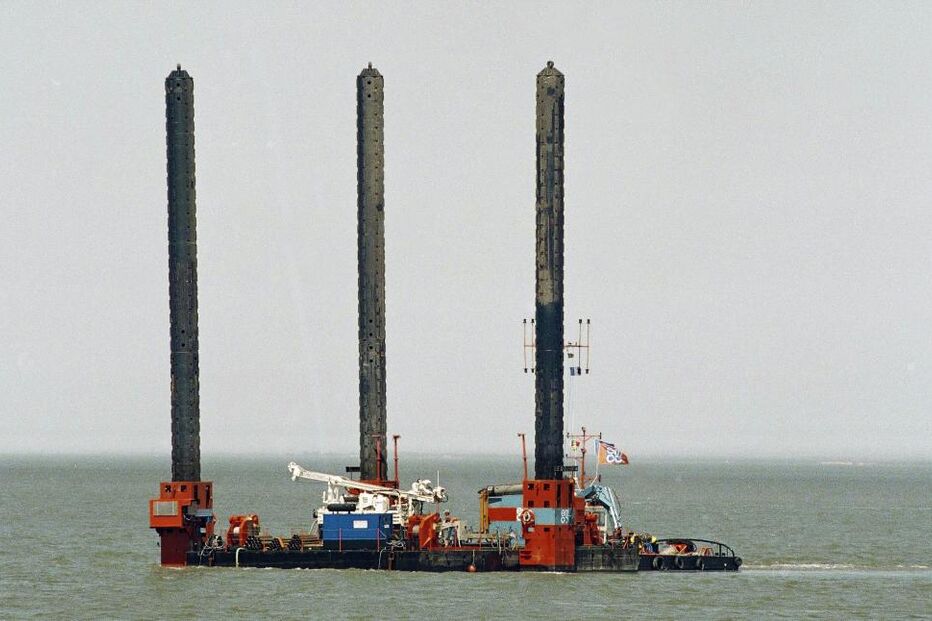 Quinze anos de uma grande obra marcada pela polémica