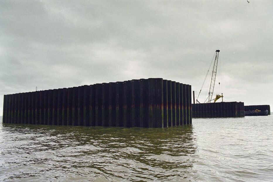Quinze anos de uma grande obra marcada pela polémica