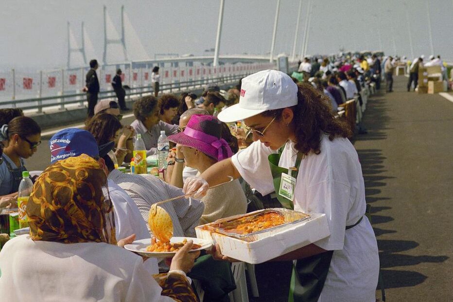Quinze anos de uma grande obra marcada pela polémica