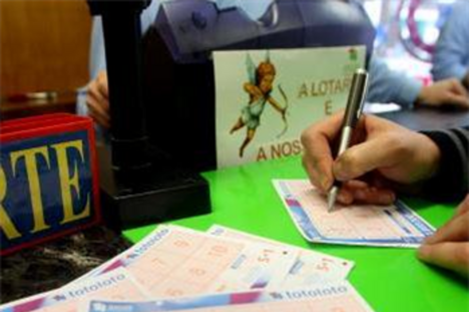 jogos, santa, casa, totoloto, euromilhões, vendas, quebras