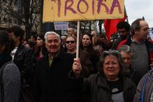 Os rostos de quem contesta a crise nas ruas