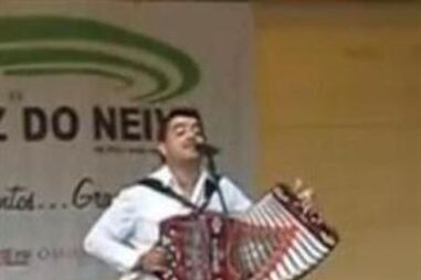 grilo zirinha, miguel costa, cantiga, polémica, cd, 