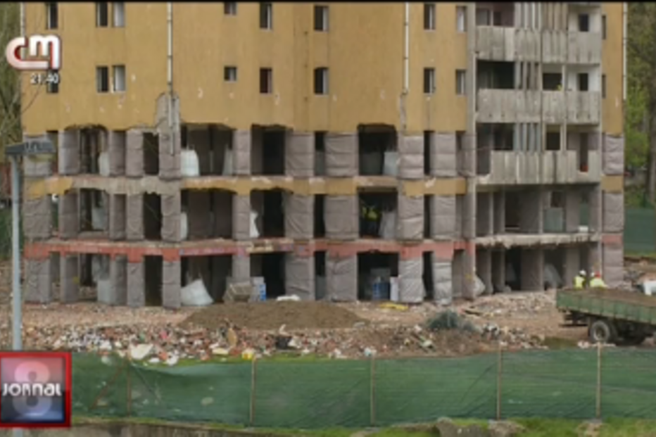 bairro do aleixo, porto, explosivos, implosão, torre
